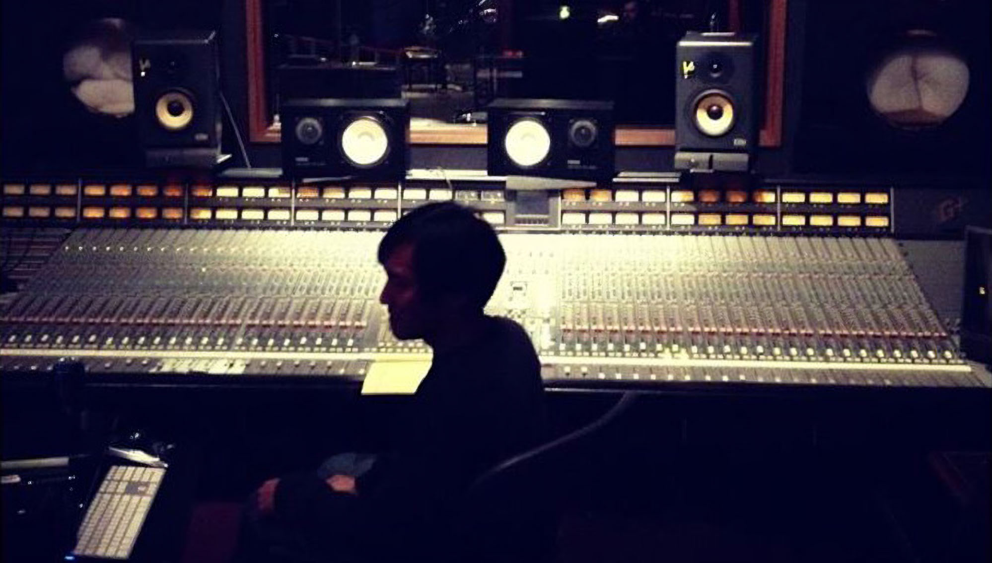 Jun Murakawa at the mixing console